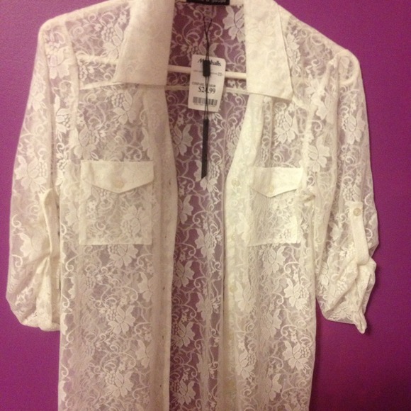White lace top