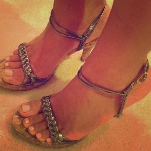 Metallic green heels/reduced