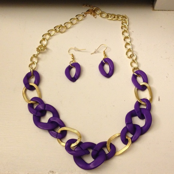 Purple and gold link jewelry set