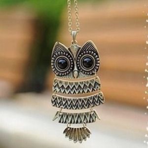 Retro Owl Pendent