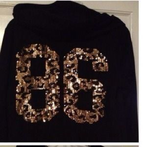 My adorable sweatshirt:)