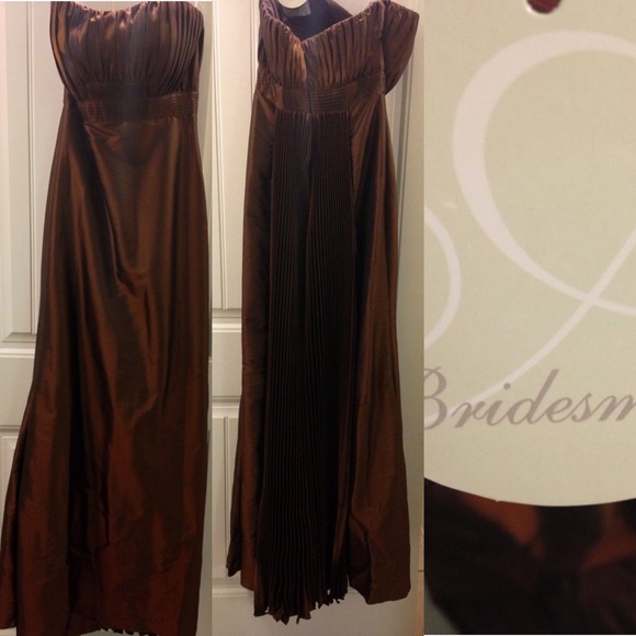 Long, copper/bronze dress for any occasion. New.