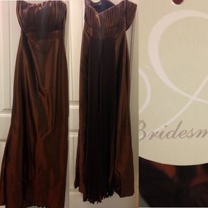 Long, copper/bronze dress for any occasion. New.