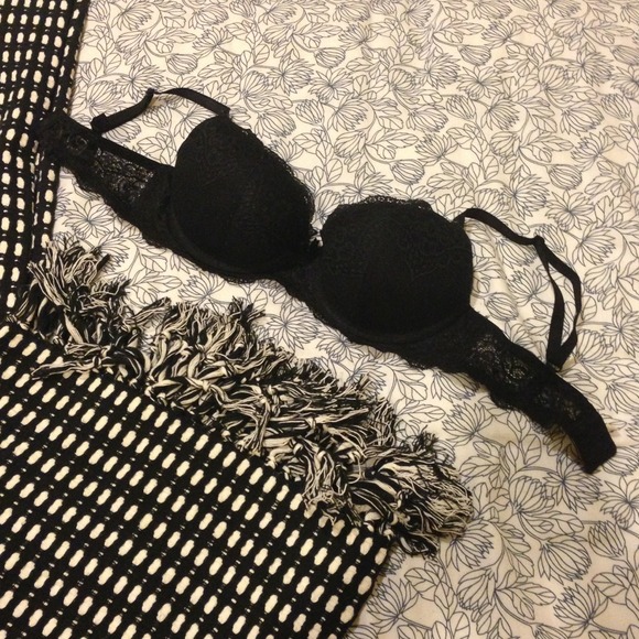 Black Lacie Push up Bra - Picture 1 of 3