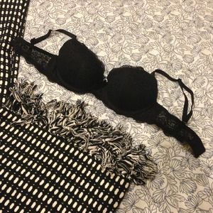 Black Lacie Push up Bra