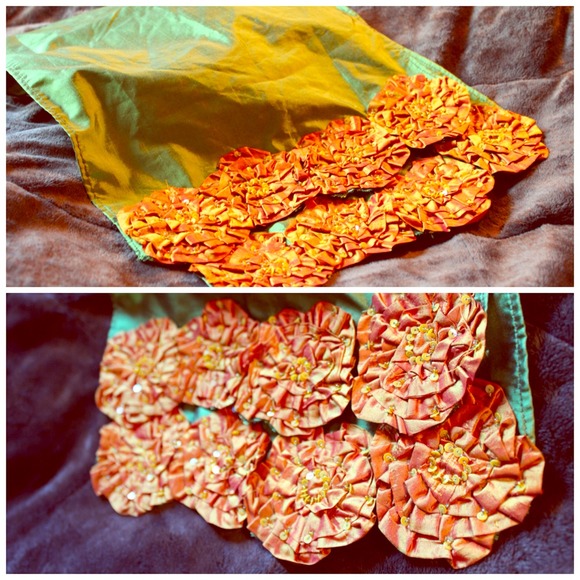 J. Jill Accessories - J.Jill 100% Silk Scarf - Gorgeous! Like New ♥
