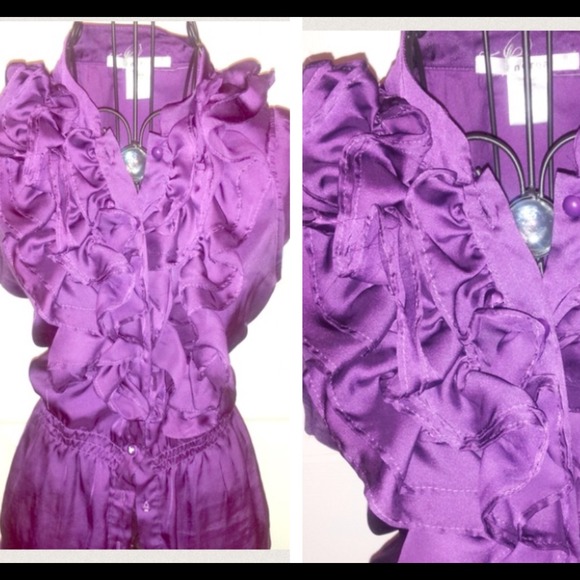 💜Super sexy purple blouse💜