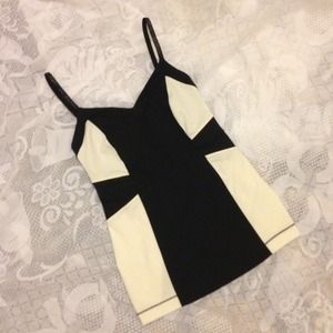 💝💝TRADED💝💝Elongate tank