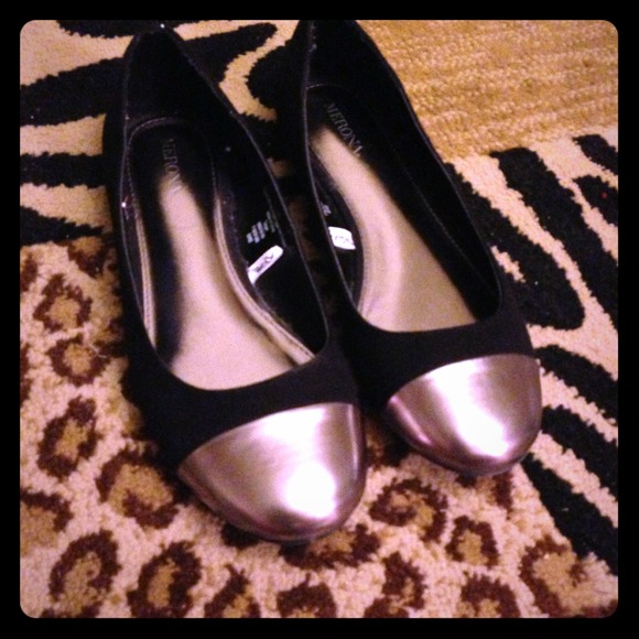 Reserved .New Flats👣