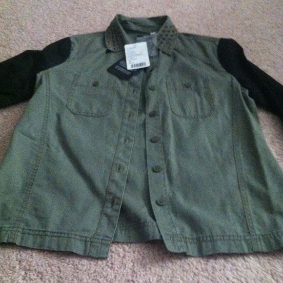 Urban outfitters BDG green button up - Picture 2 of 2