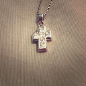 Small cross necklace