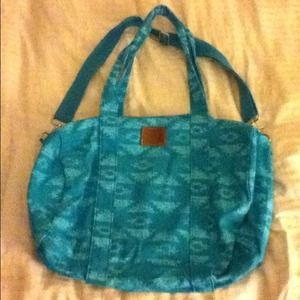 💟HOLD for Emily💟 VS Pink Teal Aztec Large Duffle