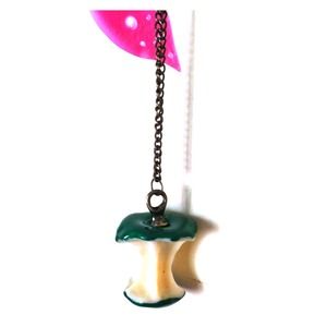 Green apple necklace !!!