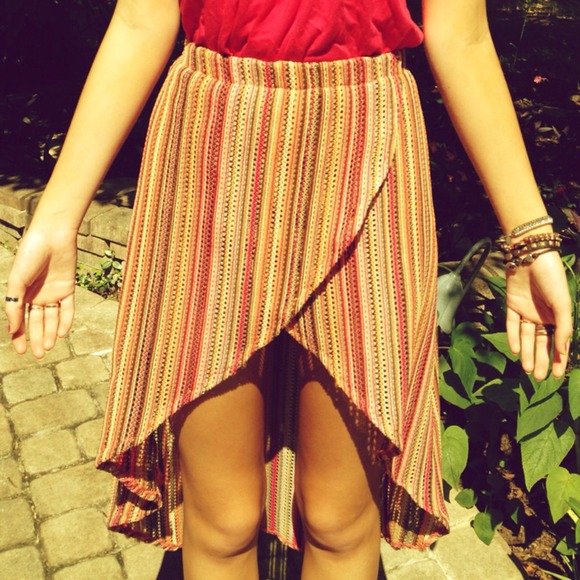 ❤️SOLD❤️ 🎉HOST PICK🎉Boho Indie High Low Skirt - Picture 2 of 4