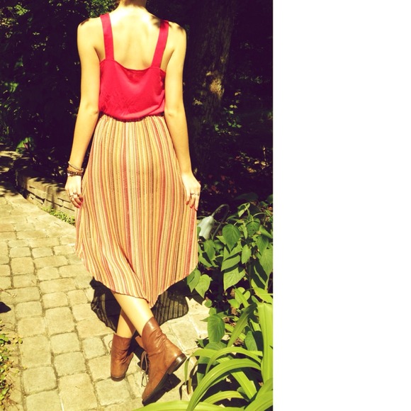 ❤️SOLD❤️ 🎉HOST PICK🎉Boho Indie High Low Skirt - Picture 3 of 4