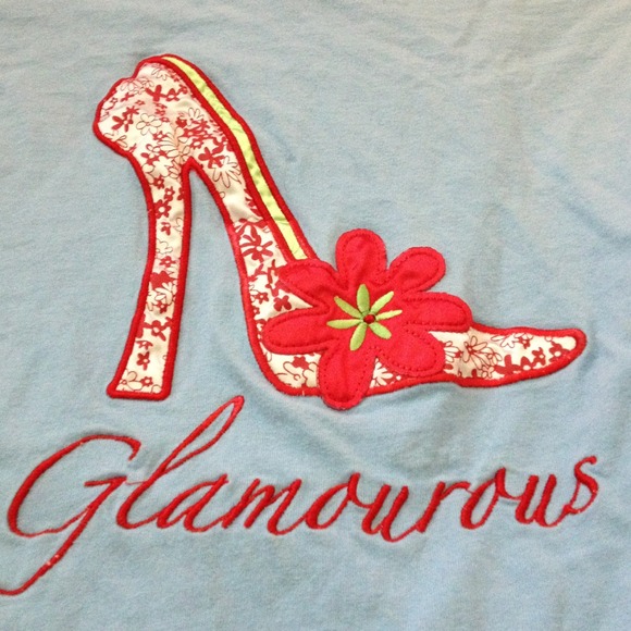 Night gown - Picture 2 of 3