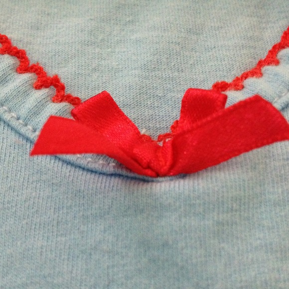 Night gown - Picture 3 of 3