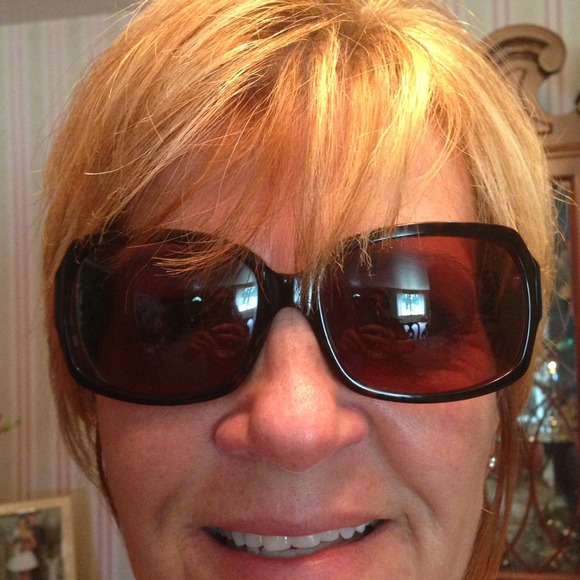 Coach sunglasses - Picture 4 of 4