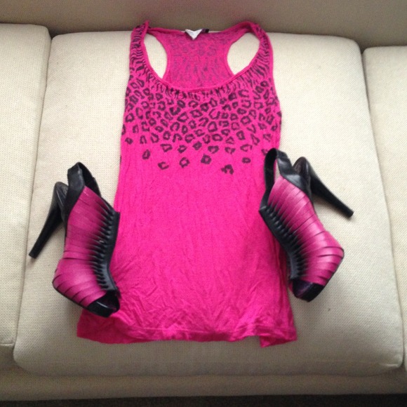 Pink and black animal print Racerback Tank - Picture 1 of 2