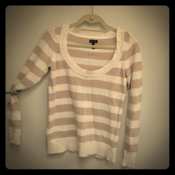 Splendid sweater