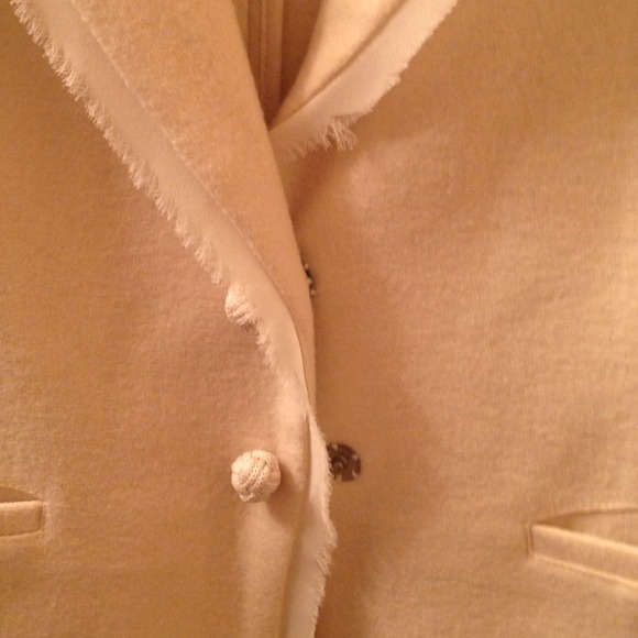 Cream color j-Jill 100% wool blazer - Picture 2 of 4