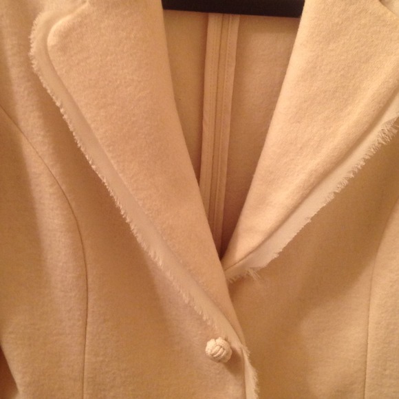 Cream color j-Jill 100% wool blazer - Picture 3 of 4