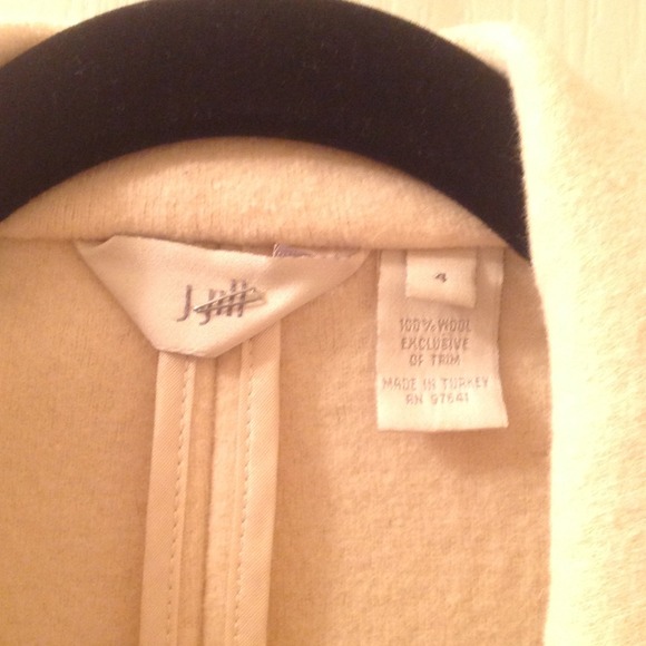 Cream color j-Jill 100% wool blazer - Picture 4 of 4