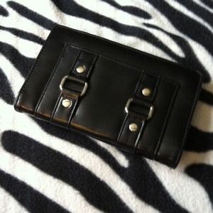 ❗Reduced❗Black snap wallet