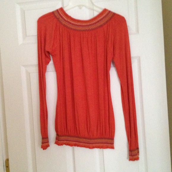 Long sleeve shirt
