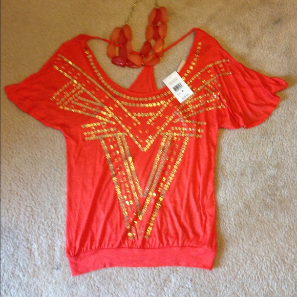💗 SOLD IN BUNDLE 💗 Orange with Gold Daytrip Top - Picture 2 of 2