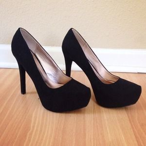 Black High Heels