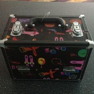 Makeup case