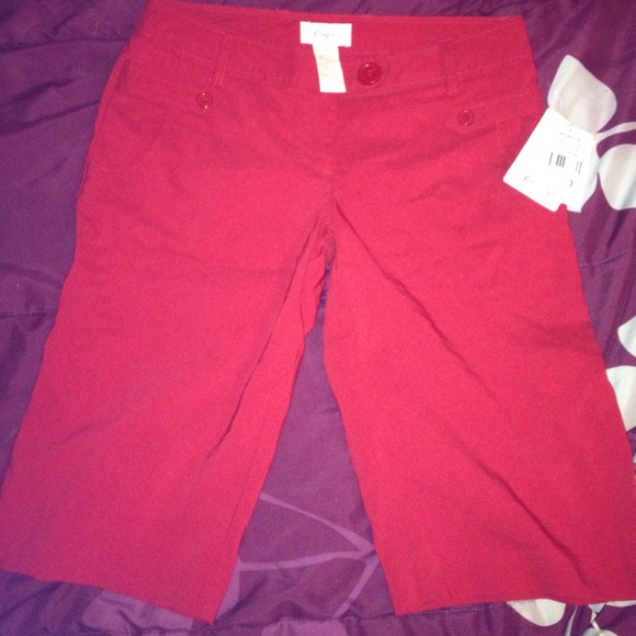 🚫SOLD local🚫Red Bermuda shorts