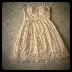 American Eagle white dress