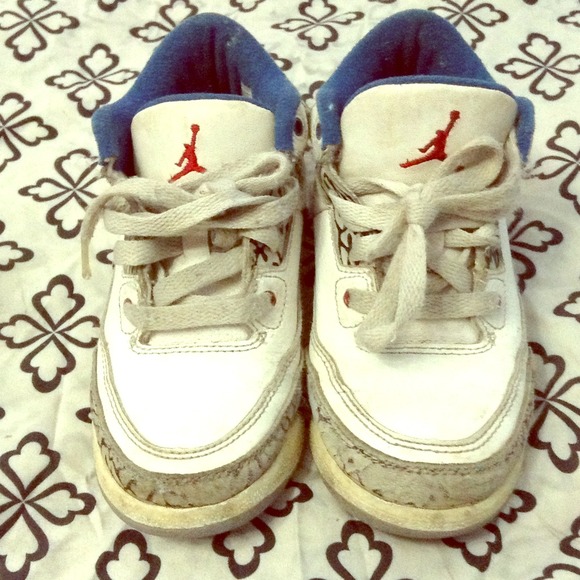 KIDS JORDAN'S