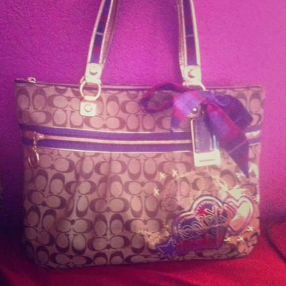 Purple & tan coach poppy purse