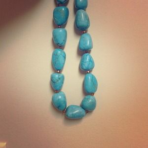 Chunky turquoise necklace