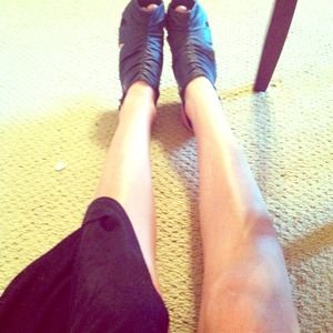 Black simply vera vera wang heels