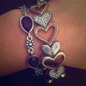 SOLD Brighton garnet gem bracelet