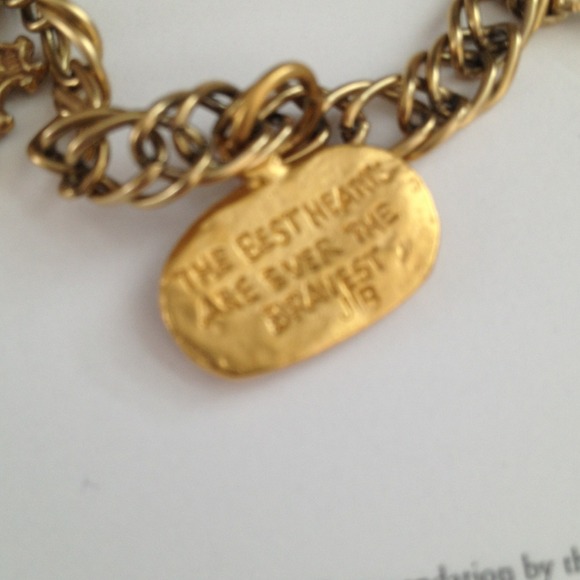 SOLD IN BUNDLE🙀La Vie Parisienne Bracelet - Picture 4 of 4