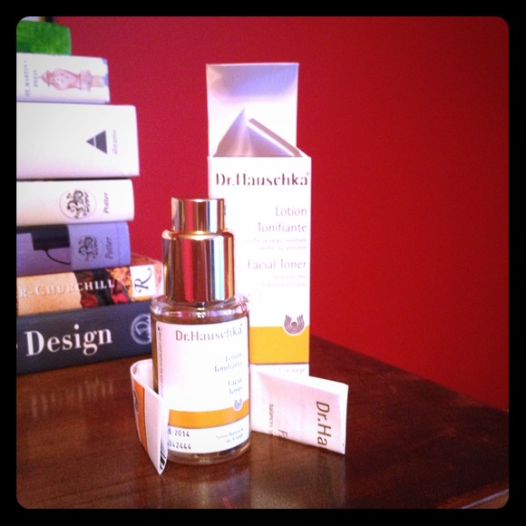 NIB Dr. Hauschka Facial Toner 1 fl oz/30ml