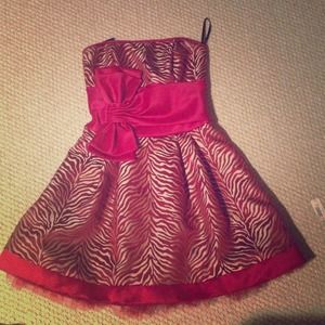 Jessica McClintock red and gold zebra striped dres