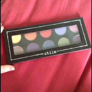 BRAND NEW Stila special edition eyeshadow palette