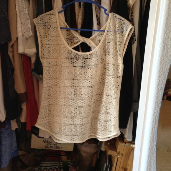 Pacsun lace shirt