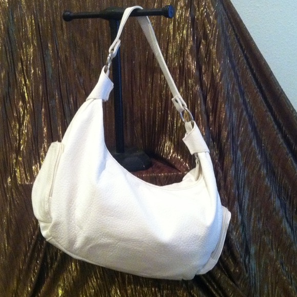 White purse/reduced