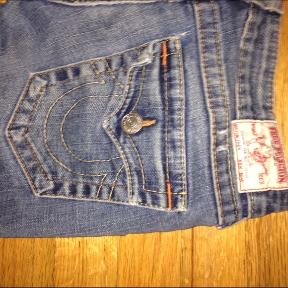 BUNDLED AND SOLD! True Religion Jeans - Picture 4 of 4