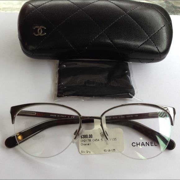 RESERVED ♥😍💯Authentic Chanel eyeglass frames♥😍