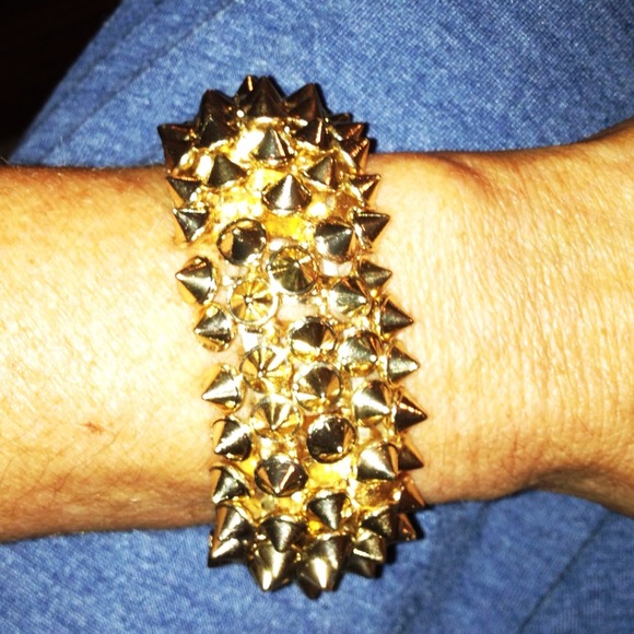 🎉🎉HOST PICK🎉🎉 - Picture 2 of 3