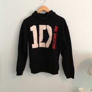 One Direction sweatshirt