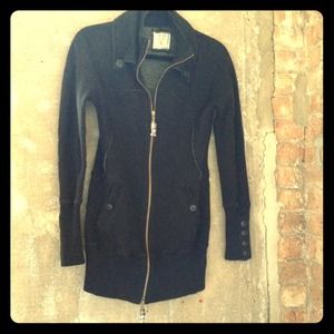 Free People Black sweatshirt